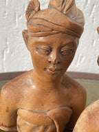 Set of 2 pair of teak wood busts, man and woman. Wood carving, Bali, Indonesia. Very detailed, in good condition. Circa 1960.